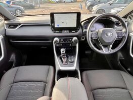 Toyota Rav 4 VVT-I DESIGN 2