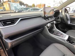 Toyota Rav 4 VVT-I DESIGN 17