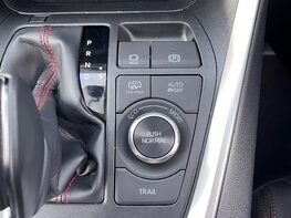 Toyota Rav 4 VVT-I DESIGN 48