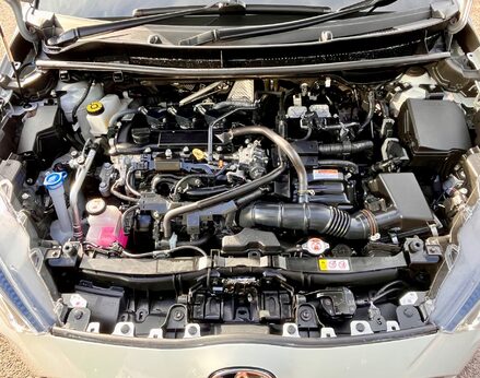 Toyota Yaris GR SPORT 7