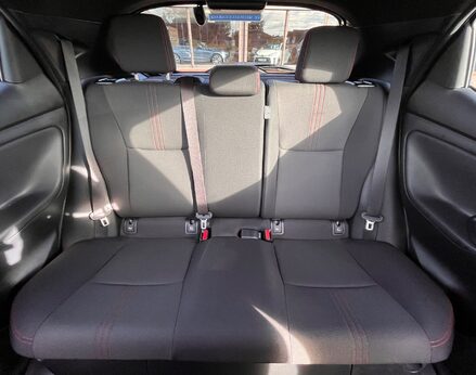 Toyota Yaris GR SPORT 68