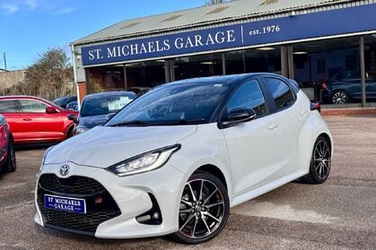 Toyota Yaris GR SPORT