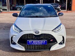 Toyota Yaris GR SPORT 5