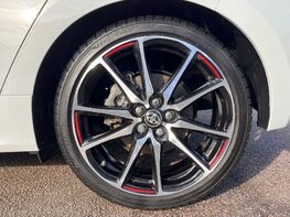 Toyota Yaris GR SPORT 14