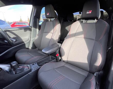 Toyota Yaris GR SPORT 67