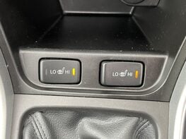 Suzuki SX4 S-Cross SZ5 BOOSTERJET ALLGRIP 41