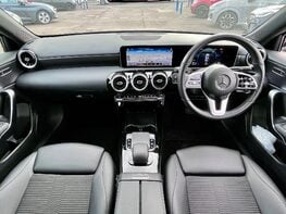 Mercedes-Benz A Class A 200 SPORT EXECUTIVE 2