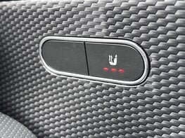 Mercedes-Benz A Class A 200 SPORT EXECUTIVE 69