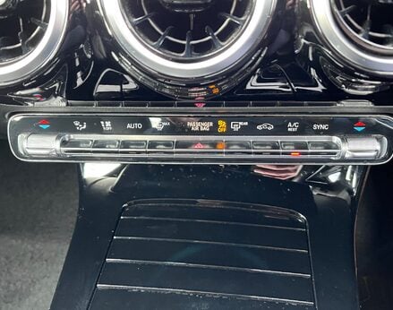 Mercedes-Benz A Class A 200 SPORT EXECUTIVE 56