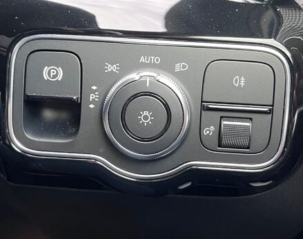 Mercedes-Benz A Class A 200 SPORT EXECUTIVE 66