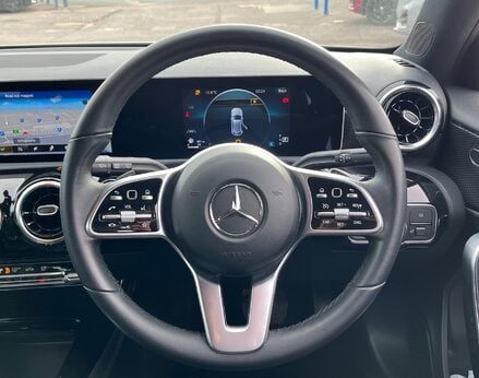 Mercedes-Benz A Class A 200 SPORT EXECUTIVE 20