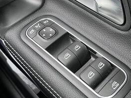 Mercedes-Benz A Class A 200 SPORT EXECUTIVE 67