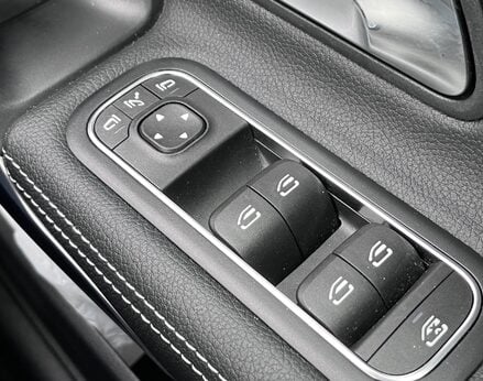 Mercedes-Benz A Class A 200 SPORT EXECUTIVE 67