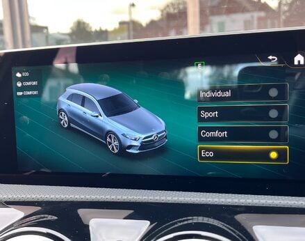 Mercedes-Benz A Class A 200 SPORT EXECUTIVE 53