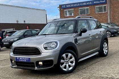 Mini Countryman COOPER
