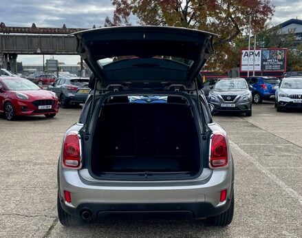 Mini Countryman COOPER 53