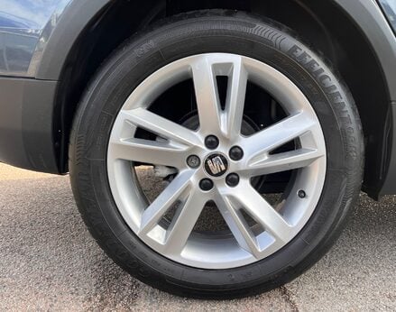 SEAT Arona ECOTSI FR DSG 15