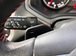 SEAT Arona ECOTSI FR DSG 59