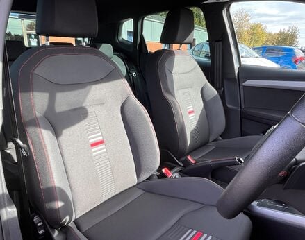 SEAT Arona ECOTSI FR DSG 66