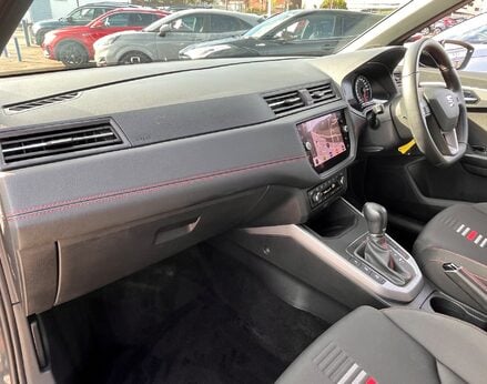 SEAT Arona ECOTSI FR DSG 17
