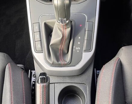 SEAT Arona ECOTSI FR DSG 56