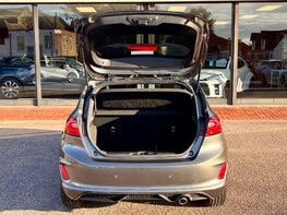 Ford Fiesta ST-LINE 68
