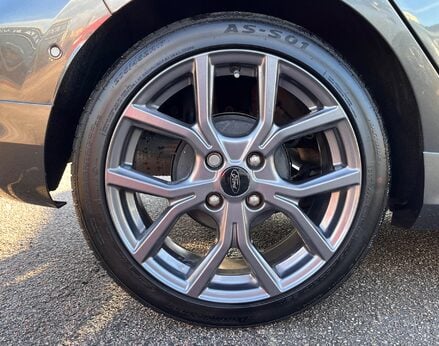 Ford Fiesta ST-LINE 15