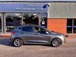 Ford Fiesta ST-LINE 10