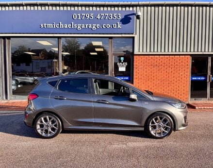 Ford Fiesta ST-LINE 10