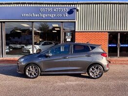 Ford Fiesta ST-LINE 11