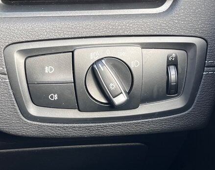 BMW X1 SDRIVE18I XLINE 53