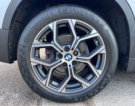 BMW X1 SDRIVE18I XLINE 15