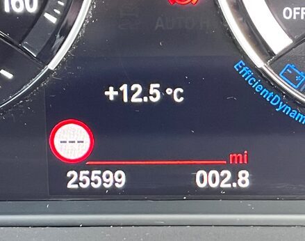 BMW X1 SDRIVE18I XLINE 22