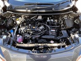 Toyota Yaris Cross EXCEL 7