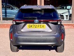 Toyota Yaris Cross EXCEL 6