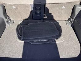 Toyota Yaris Cross EXCEL 68