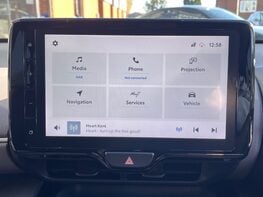 Toyota Yaris Cross EXCEL 36