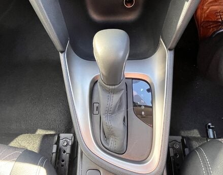 Toyota Yaris Cross EXCEL 53