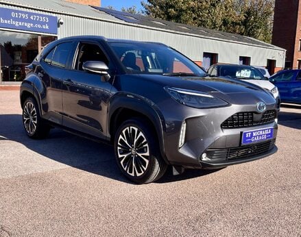 Toyota Yaris Cross EXCEL 4