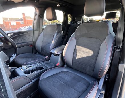 Ford Kuga ST-LINE X EDITION ECOBLUE 74