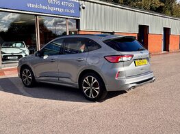 Ford Kuga ST-LINE X EDITION ECOBLUE 9