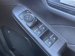 Ford Kuga ST-LINE X EDITION ECOBLUE 71