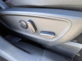 Ford Kuga ST-LINE X EDITION ECOBLUE 73