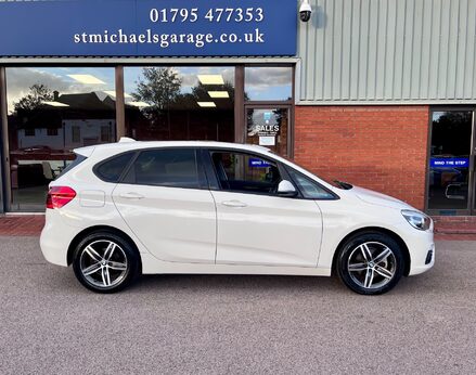 BMW 2 Series 218I SPORT ACTIVE TOURER 10