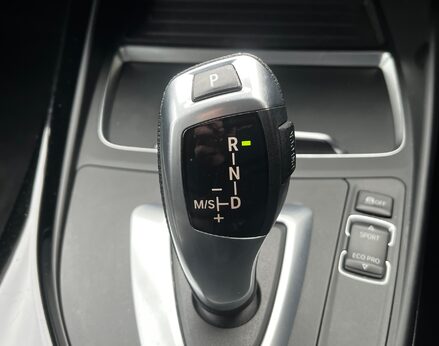 BMW 1 Series 118D SPORT 43