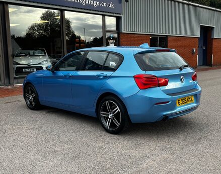 BMW 1 Series 118D SPORT 9