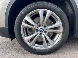 BMW X1 XDRIVE20I SPORT 6