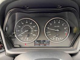 BMW X1 XDRIVE20I SPORT 29