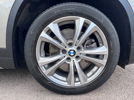 BMW X1 XDRIVE20I SPORT 8