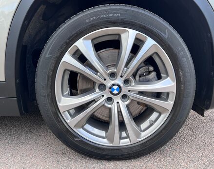 BMW X1 XDRIVE20I SPORT 8